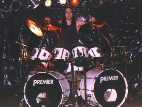 Chris1.jpg (43850 bytes)